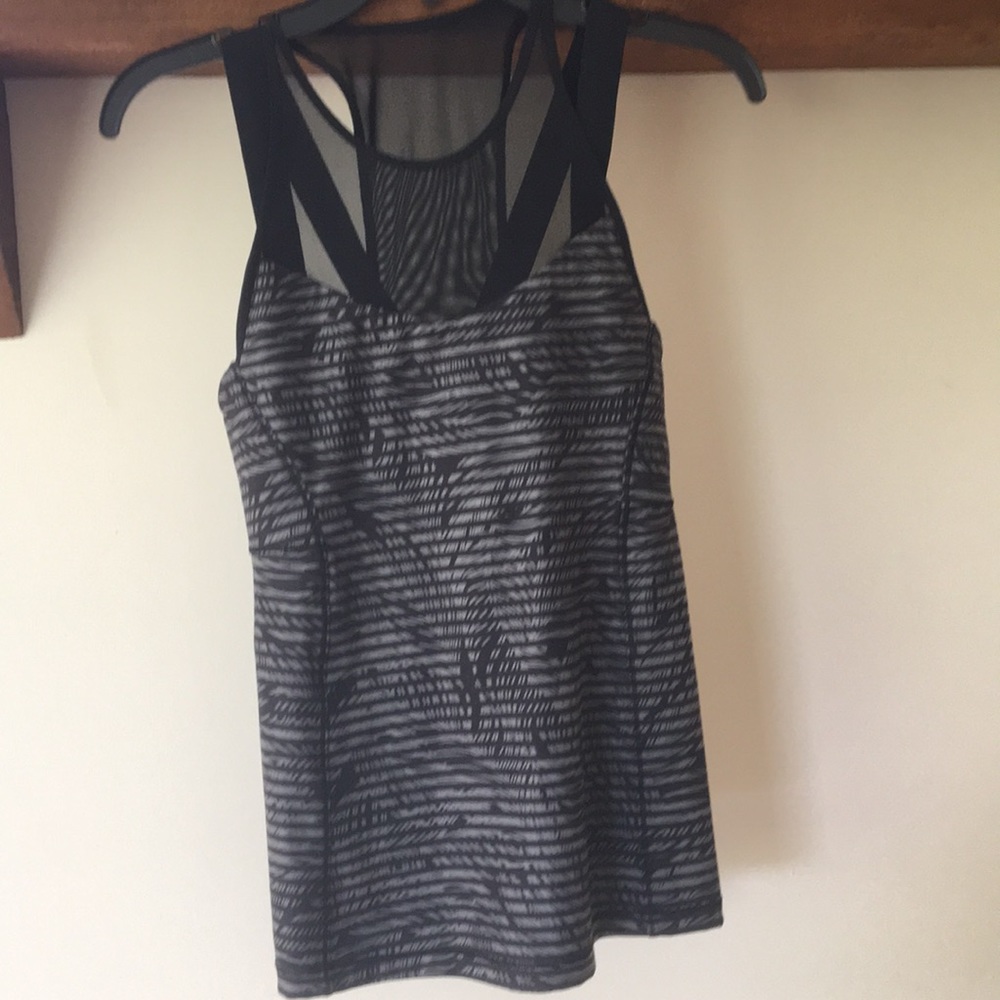 lululemon tank